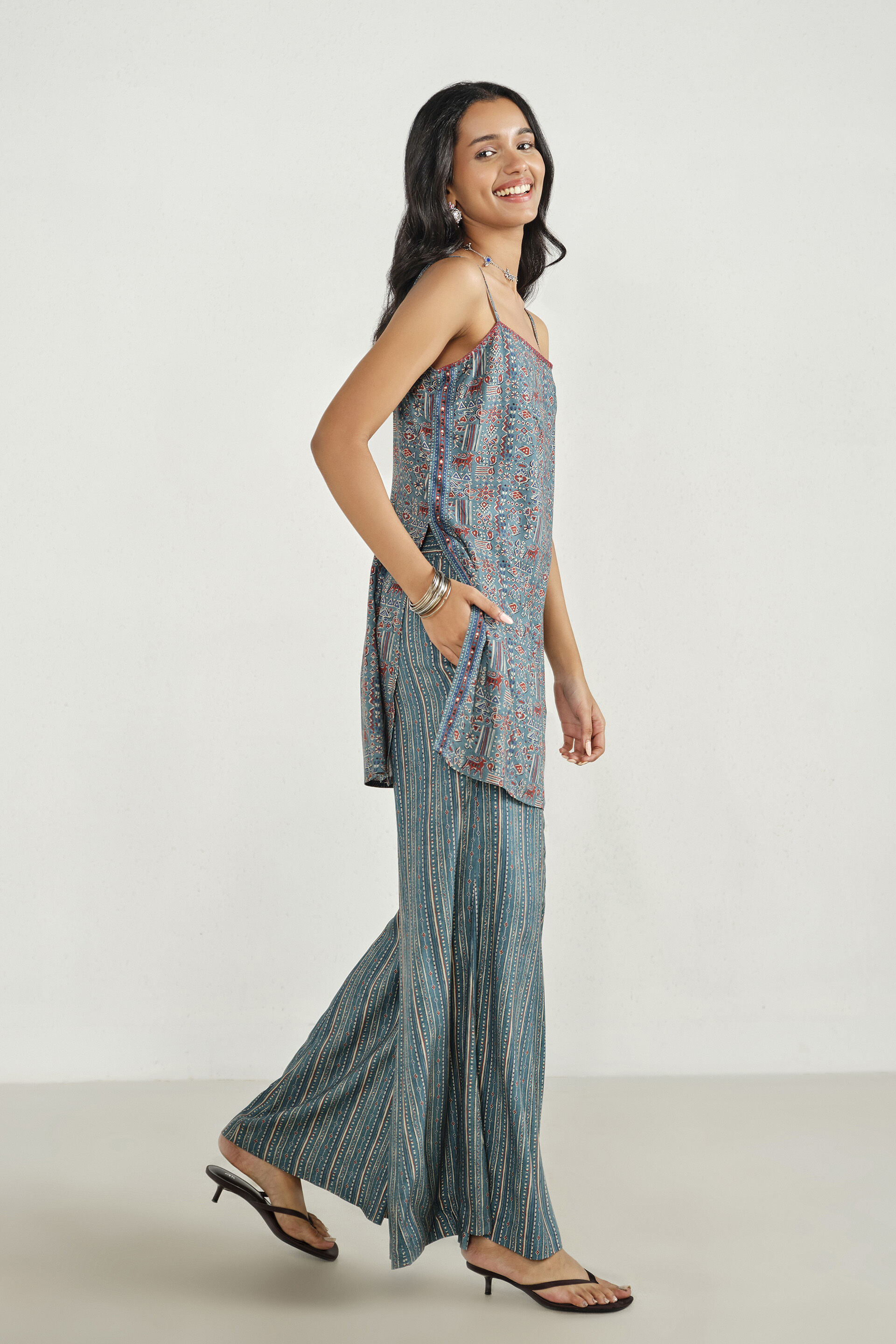 Rashi Blue Kurta Set, Blue, image 4